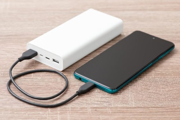 شارژ همزمان PowerBank