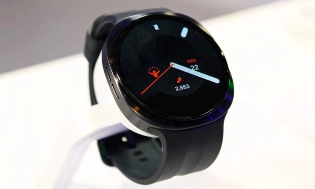 گلکسی واچ 9، اپل واچ 11